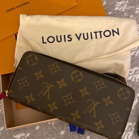 Louis Vuitton Monogram Clemence Zipper Wallet.  NWOT. NEVER USED - Picture 1 of 14